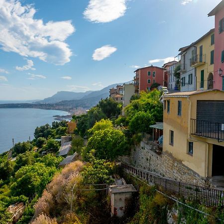Total Sea View Grimaldi Διαμέρισμα Βεντιμίλια Εξωτερικό φωτογραφία