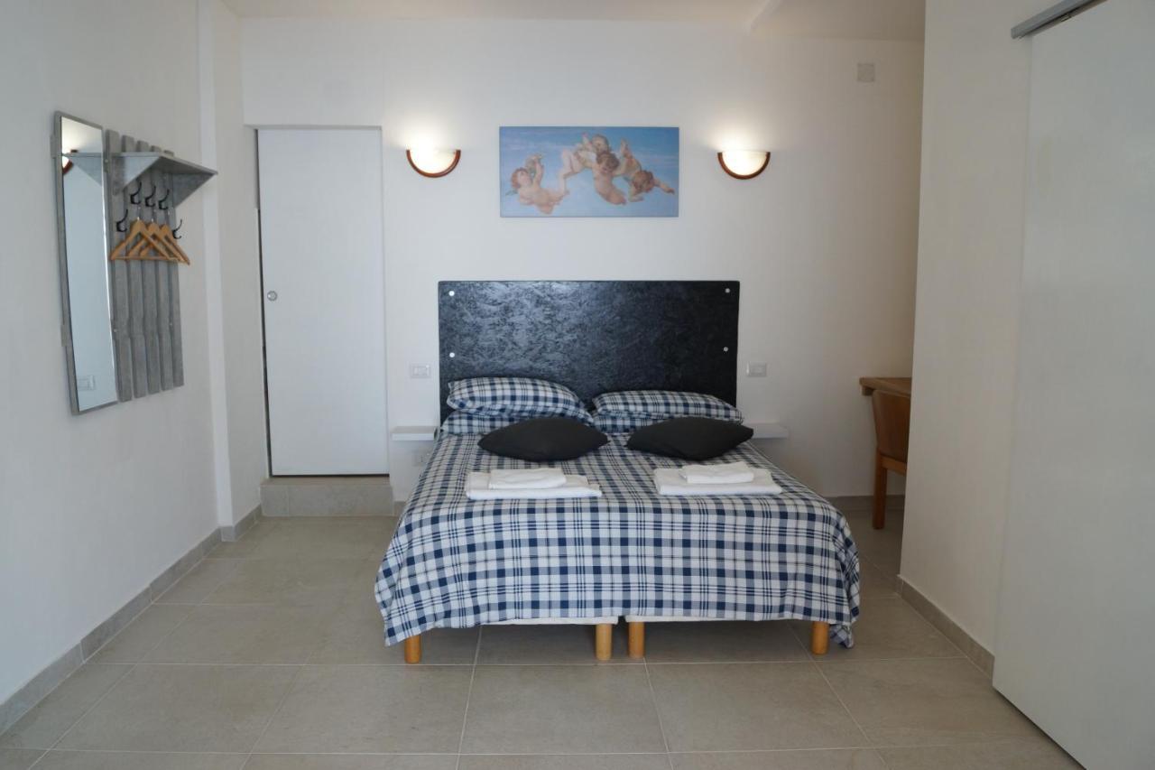 Total Sea View Grimaldi Διαμέρισμα Βεντιμίλια Εξωτερικό φωτογραφία